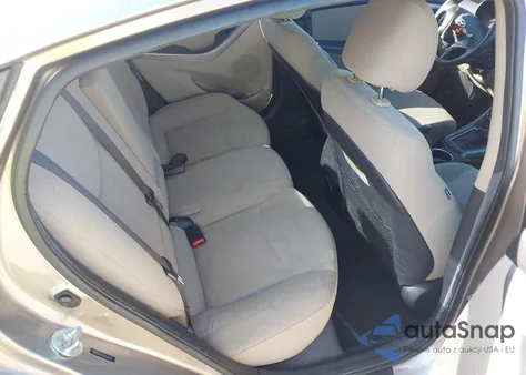 2014 Hyundai Elantra Se z USA, uszkodzony, nr VIN 5NPDH4AEXEH530370